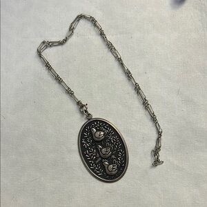 Vintage-Inspired Silver Floral Pendant Necklace